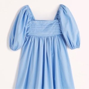 NWOT Abercrombie & Fitch Puff Dress Light Blue
